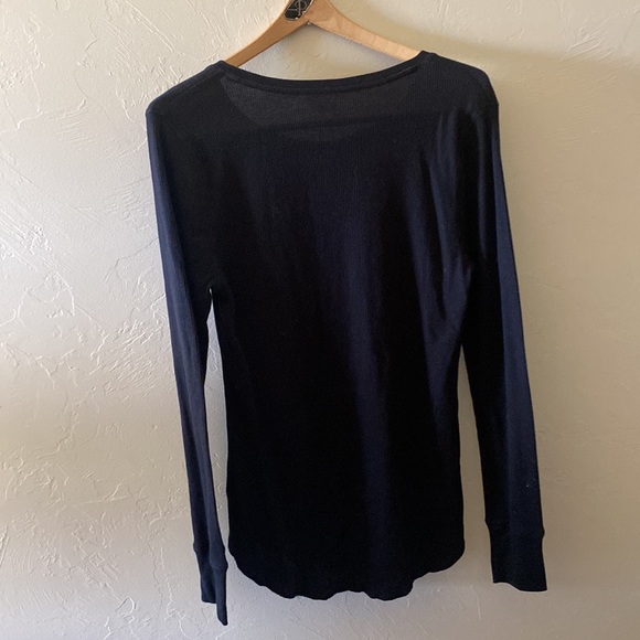 Black waffle knit long sleeve - Picture 4 of 4